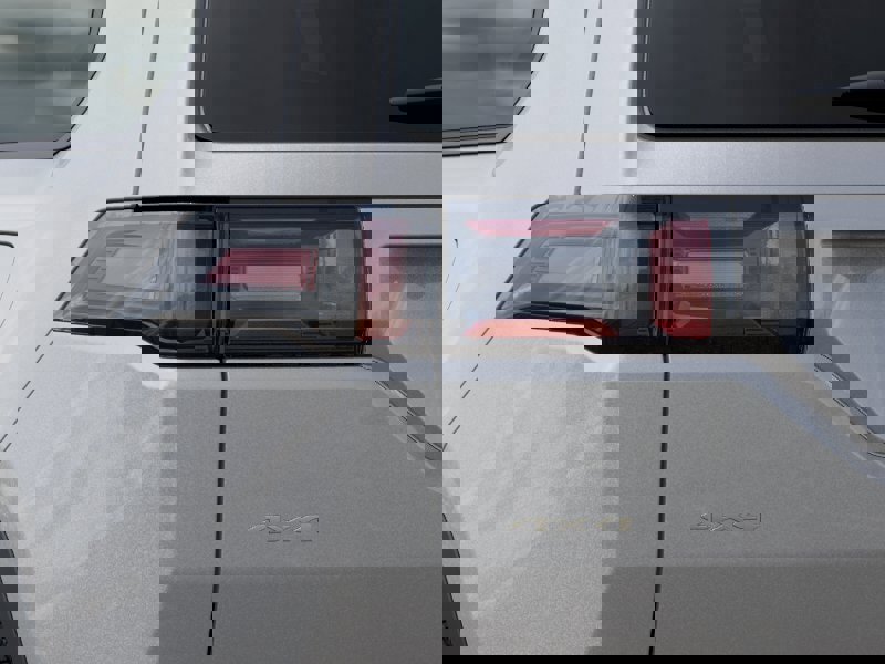 New 2026 Jeep Cherokee Laredo image 9