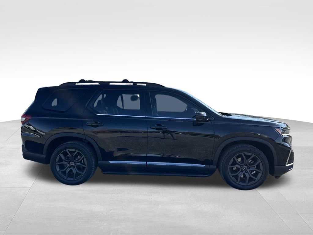 Used 2023 Honda Pilot Elite image 24