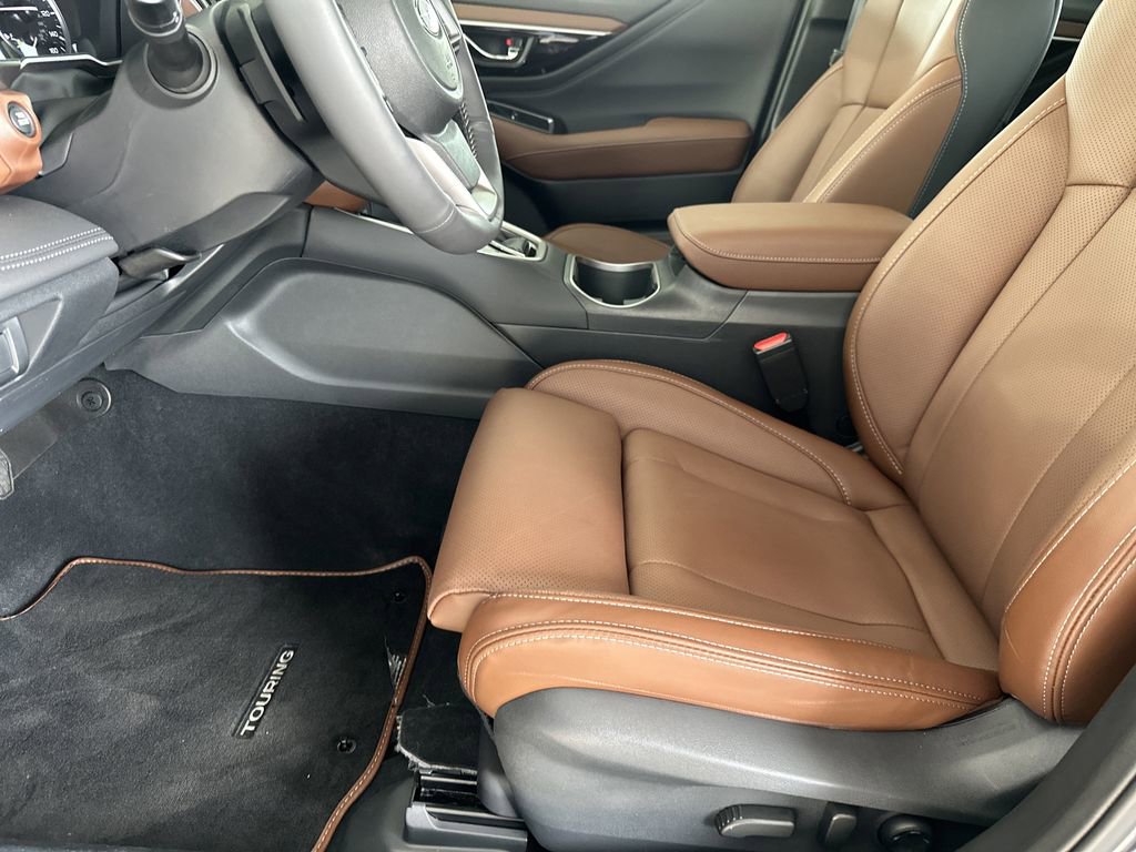Used 2025 Subaru Outback Touring w/ Popular Package #2 image 14