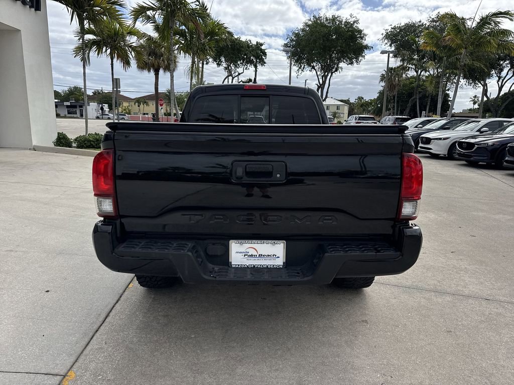 Used 2021 Toyota Tacoma SR w/ SR Convenience Package image 2