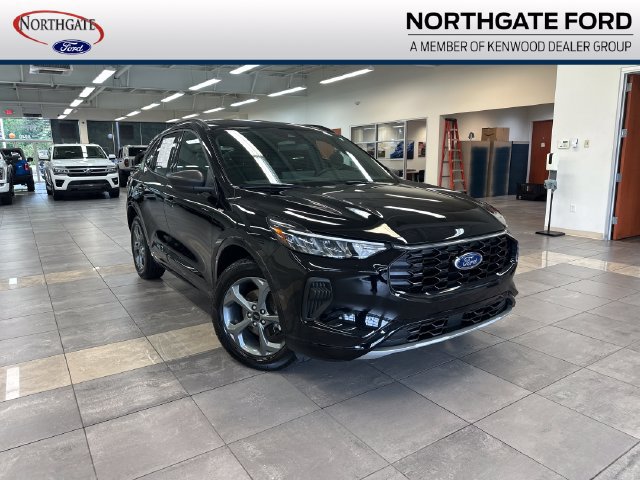 Used 2023 Ford Escape ST-Line w/ Tech Pack #1