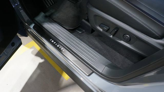 New 2026 INFINITI QX60 Sport w/ Dark Cargo Package image 21