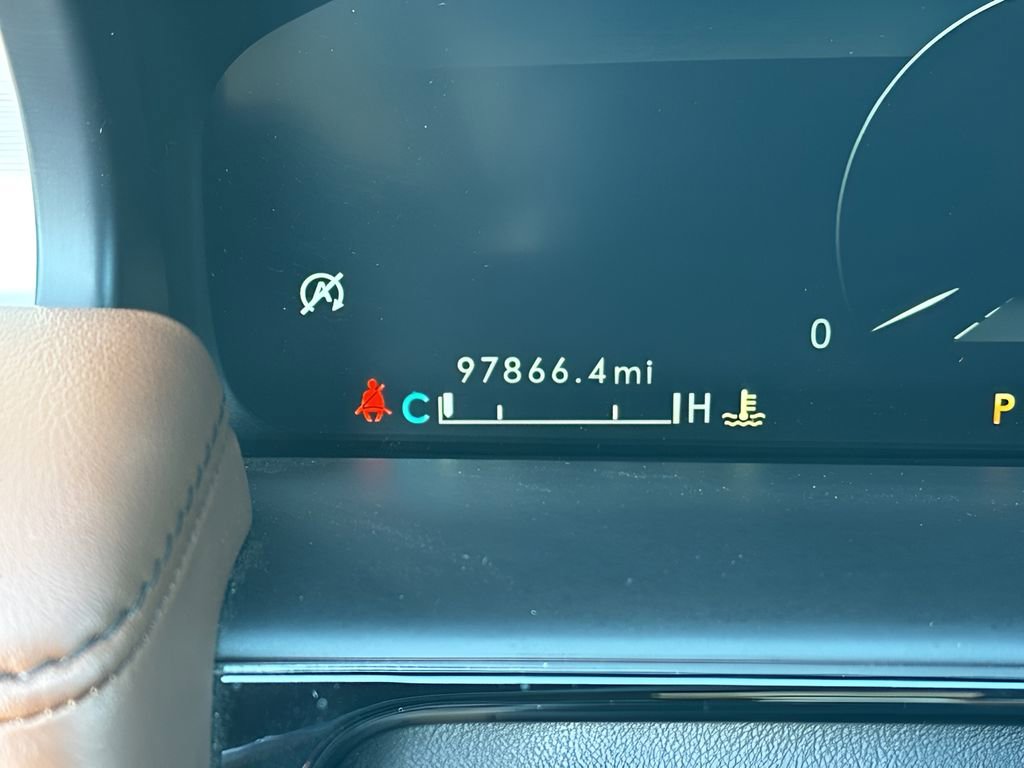 Used 2022 Lincoln Nautilus Reserve image 17