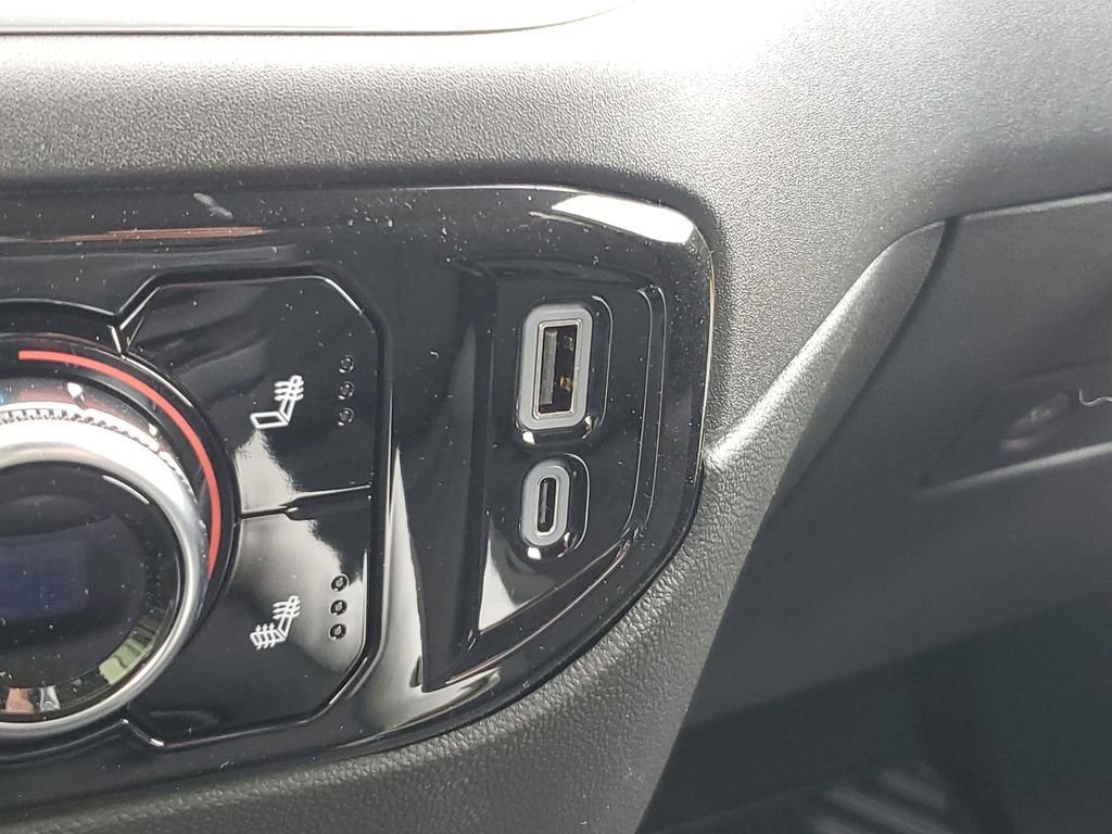 New 2026 GMC Sierra 1500 Elevation image 26