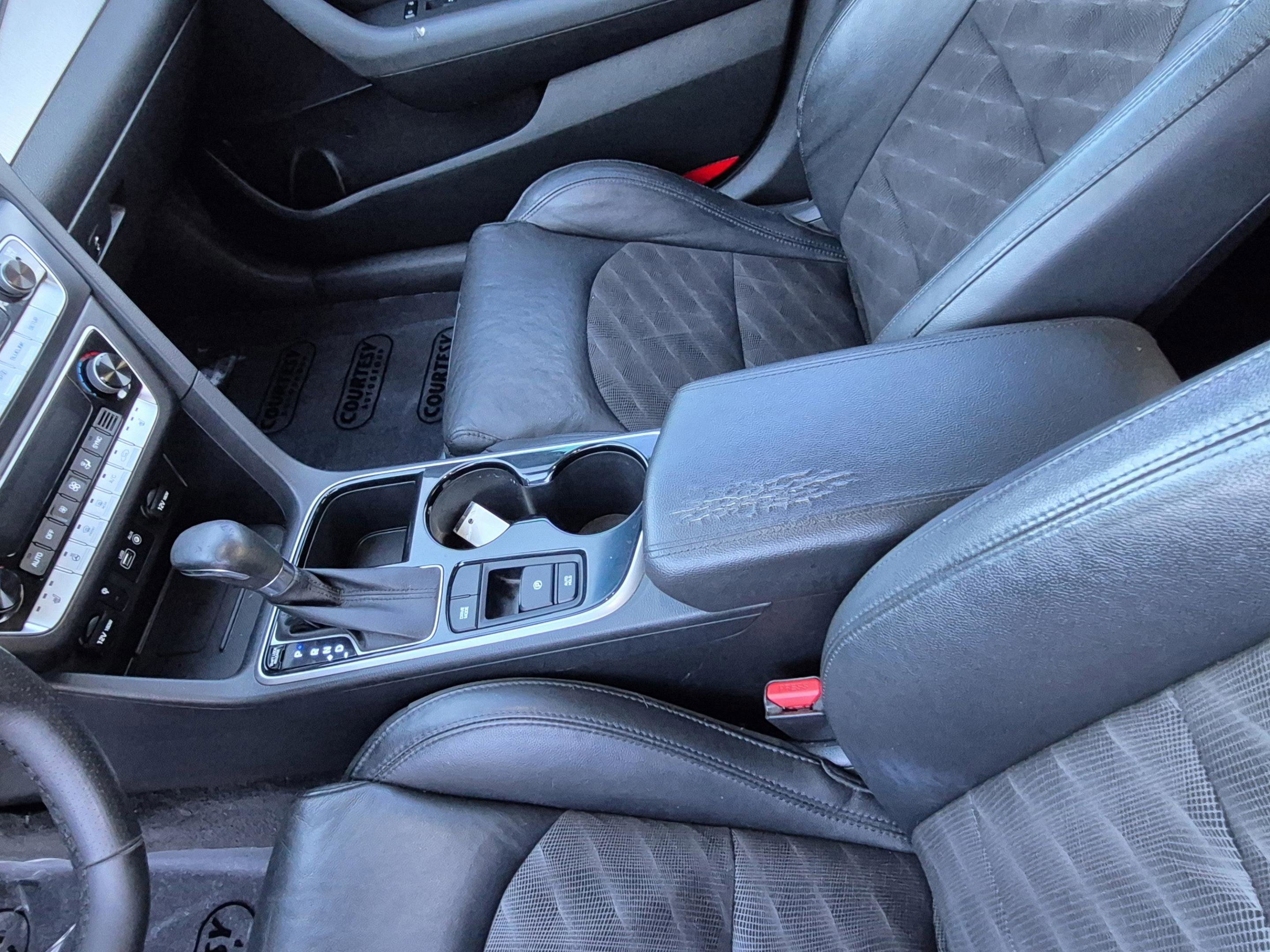 Used 2019 Hyundai Sonata Sport w/ Tech Package 03 FWD image 20
