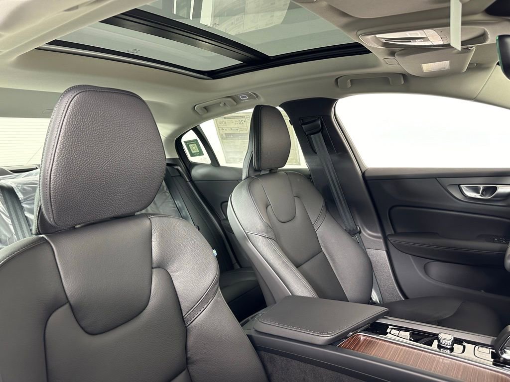 New 2024 Volvo S60 B5 Core w/ Climate Package image 7