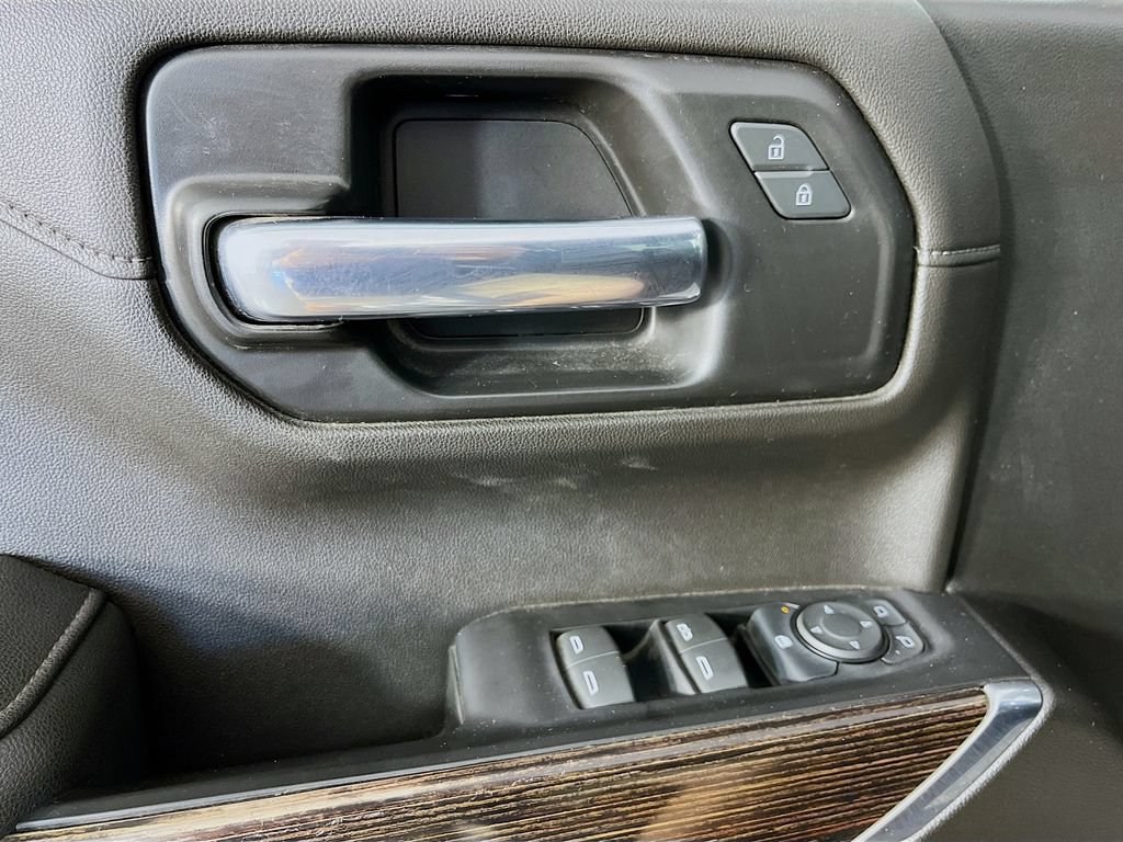 Used 2022 GMC Sierra 1500 SLE AWD/4WD image 22