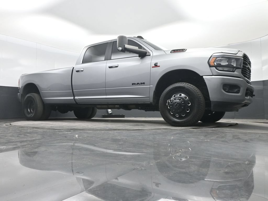 Used 2021 RAM 3500 Big Horn w/ Night Edition AWD/4WD image 32