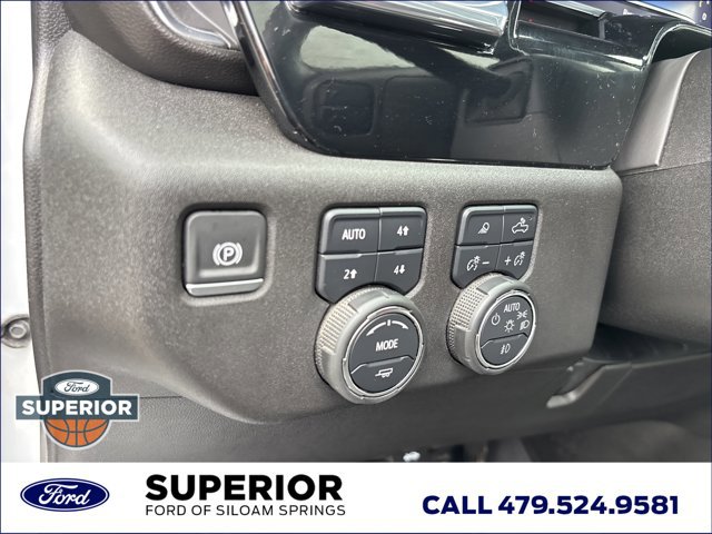 Used 2025 Chevrolet Silverado 3500 LTZ w/ LTZ Plus Package image 30