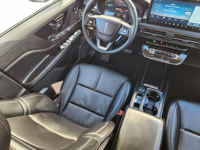 Certified 2024 Lincoln Corsair AWD w/ Equipment Group 102A image 12