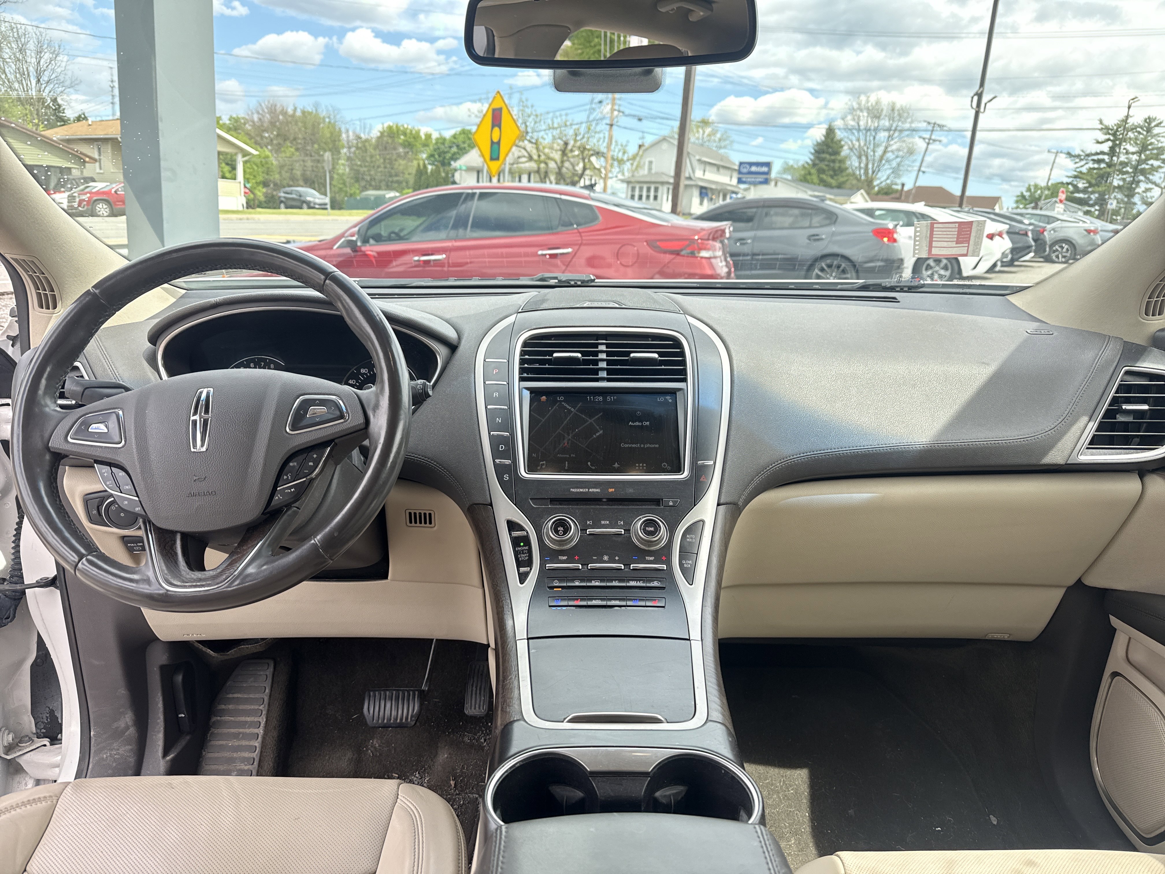 Used 2016 Lincoln MKX Reserve w/ Climate Package AWD/4WD image 13