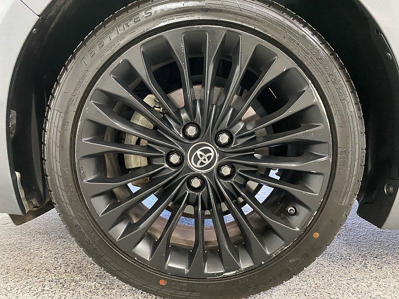 Used 2016 Toyota Avalon Limited w/ Protection Package image 25