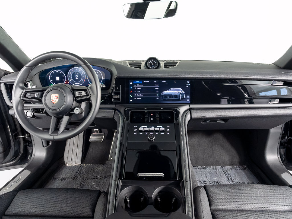 Certified 2026 Porsche Panamera 4 AWD/4WD image 36