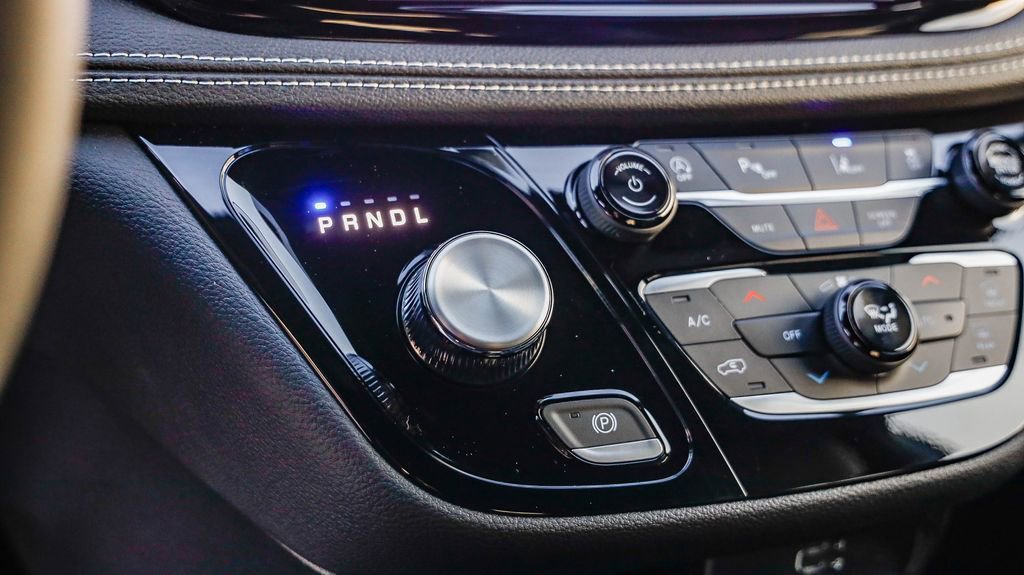 New 2026 Chrysler Pacifica Select w/ S Appearance Package image 21