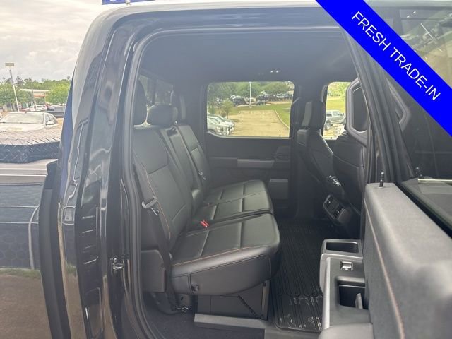 Used 2025 Ford F150 Lariat w/ Equipment Group 501A Mid image 11