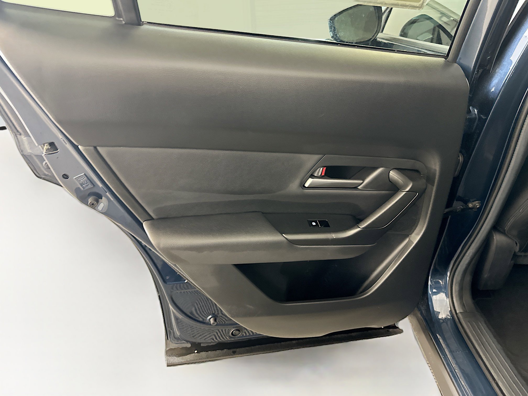 Used 2025 MAZDA CX-50 AWD 2.5 S w/ Preferred Package image 27