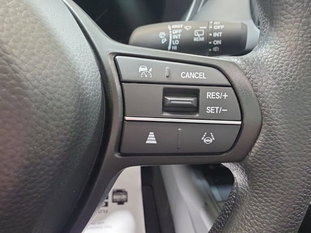 Used 2026 Honda HR-V LX image 38