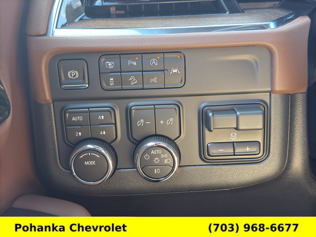 New 2026 Chevrolet Suburban High Country w/ Sun And Tow Package AWD/4WD image 18