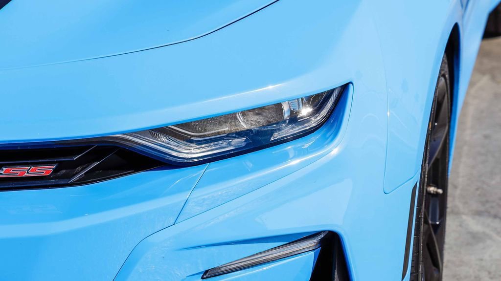 Used 2023 Chevrolet Camaro SS RWD image 5