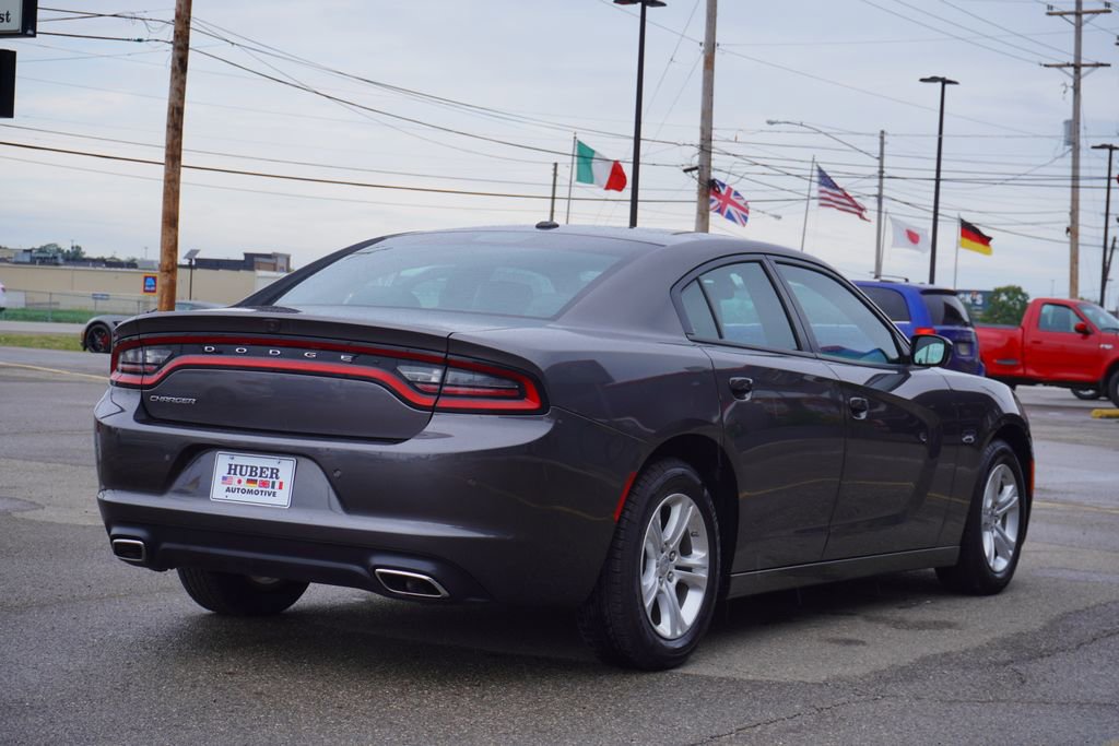 Used 2022 Dodge Charger SXT w/ Leather Interior Group image 7