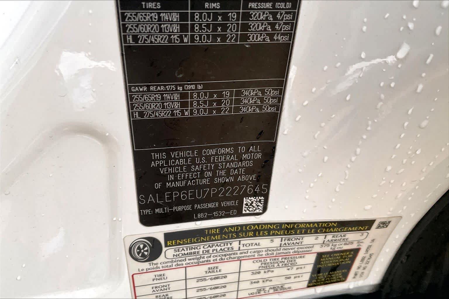 Used 2023 Land Rover Defender 90 SE AWD/4WD image 34