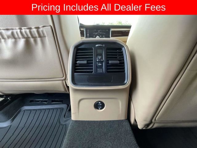 Used 2021 Porsche Macan S AWD/4WD image 15