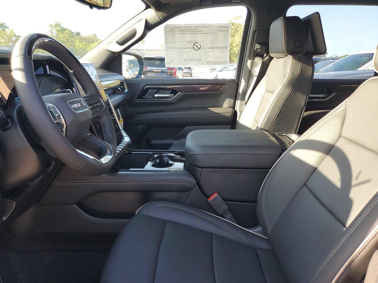 New 2026 GMC Yukon XL Elevation w/ Elevation Premium Package AWD/4WD image 19
