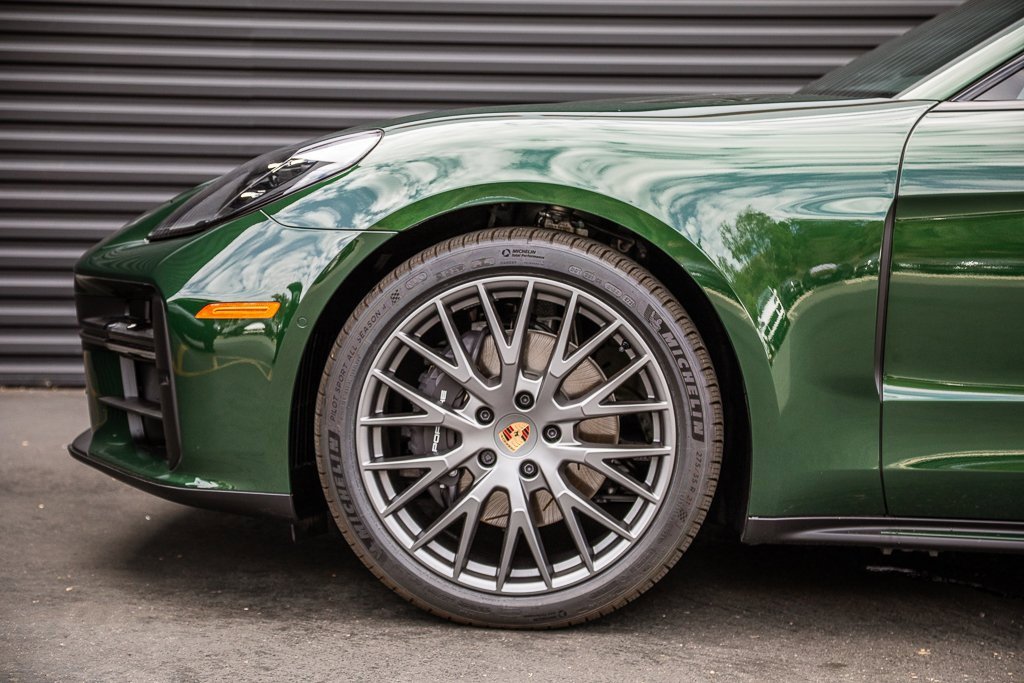 Used 2025 Porsche Panamera 4 image 11