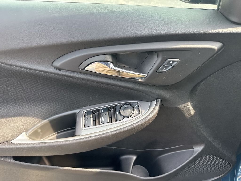 Used 2025 Chevrolet Malibu LT FWD image 61