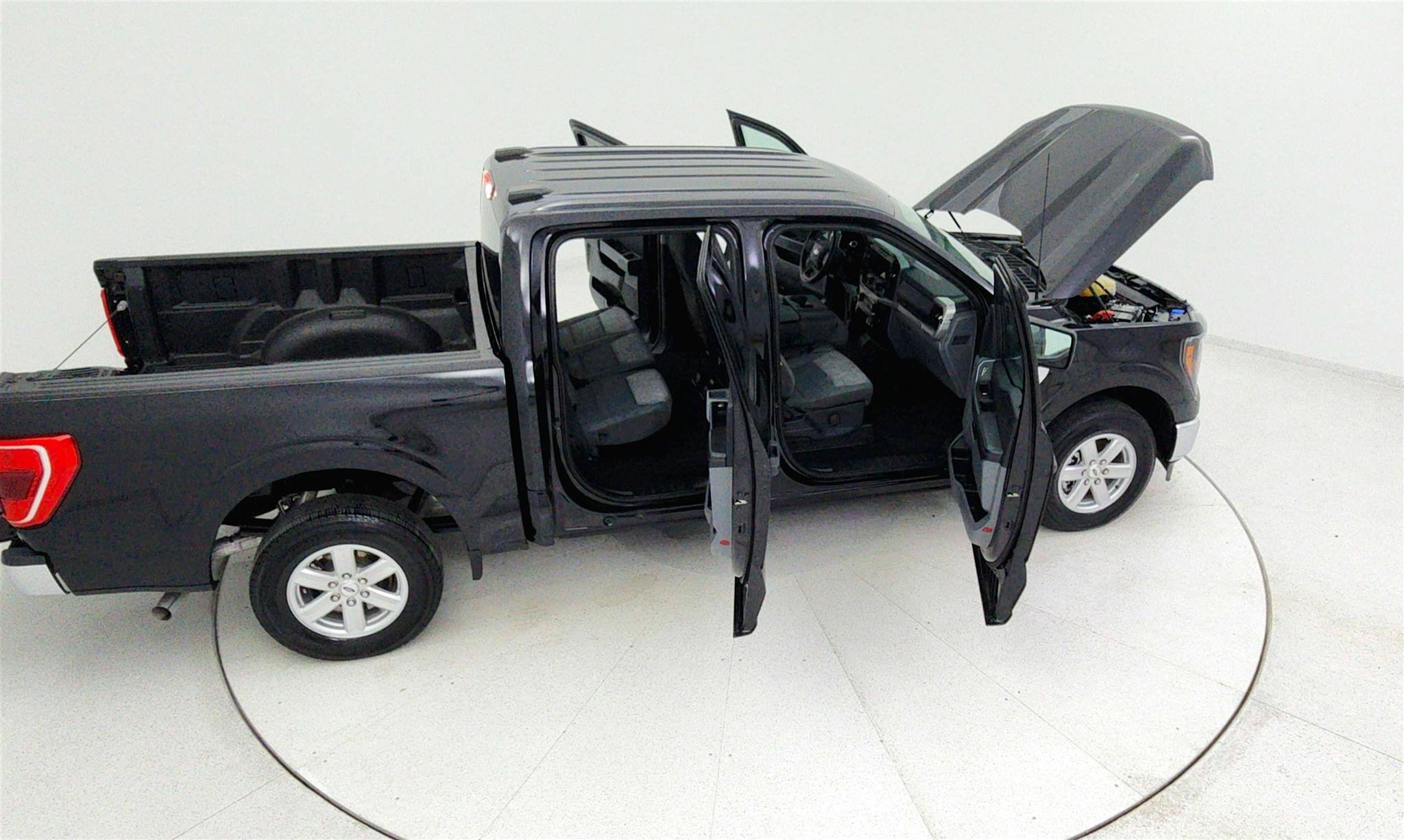 Used 2023 Ford F150 XLT RWD image 11