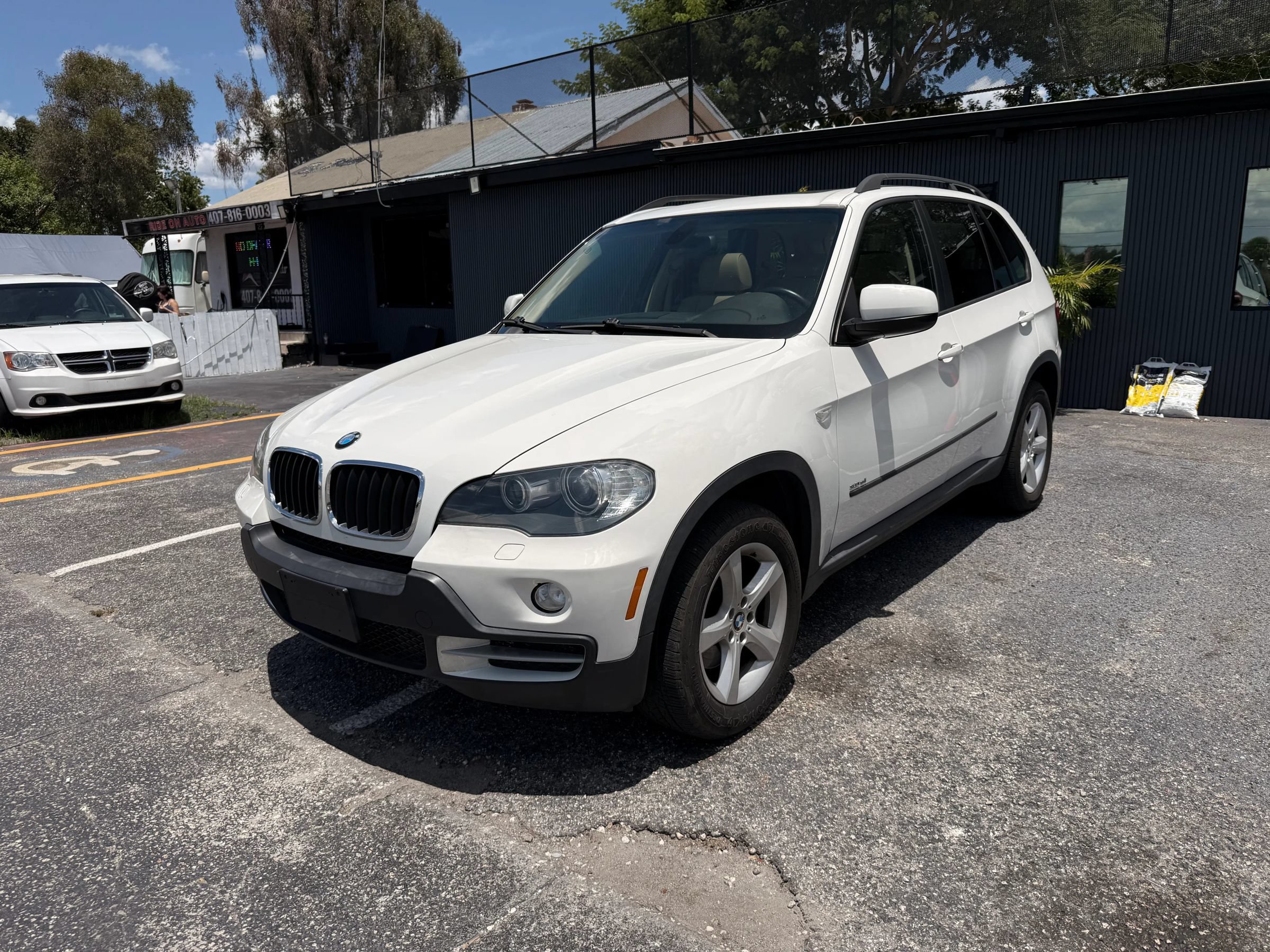 Used 2007 BMW X5 3.0si AWD/4WD image 1