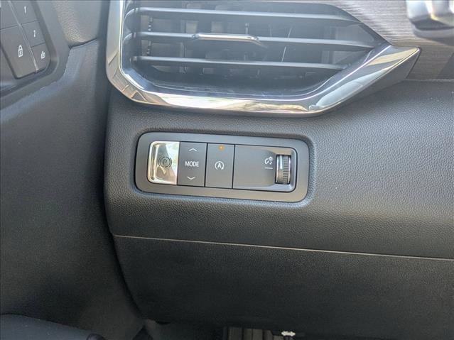 New 2025 GMC Acadia Denali image 16