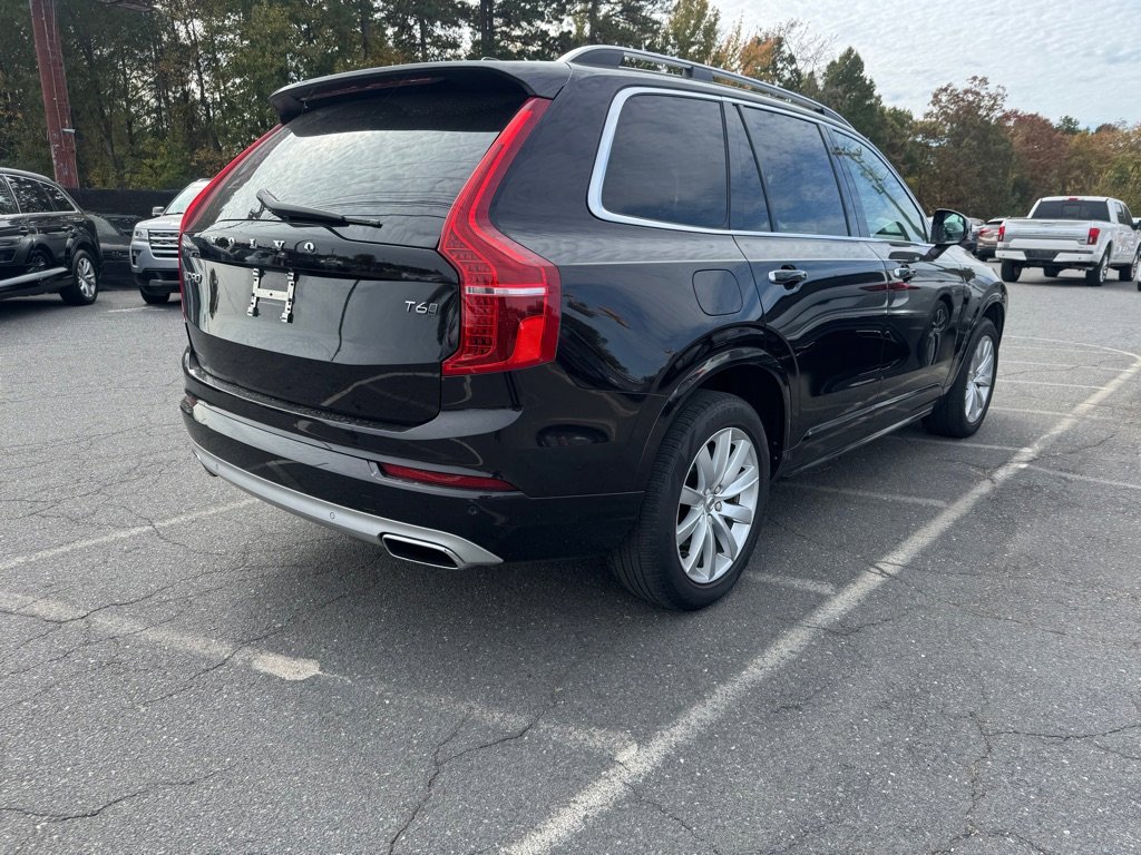 Used 2016 Volvo XC90 T6 Momentum image 5