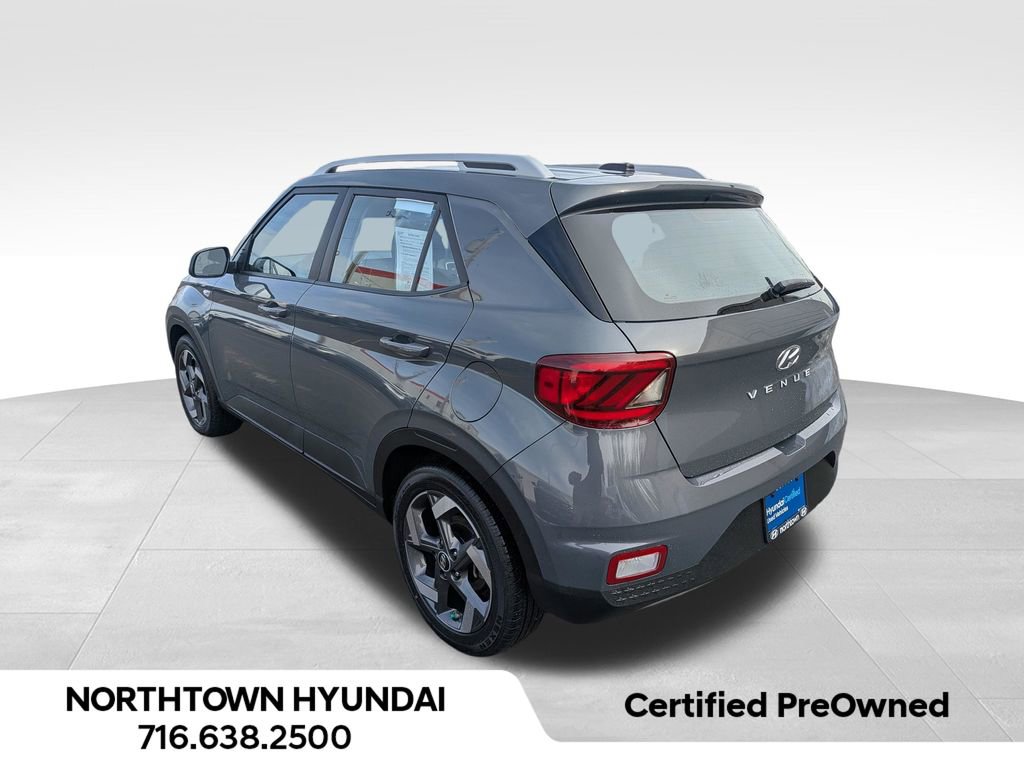 Certified 2026 Hyundai Venue SEL image 4