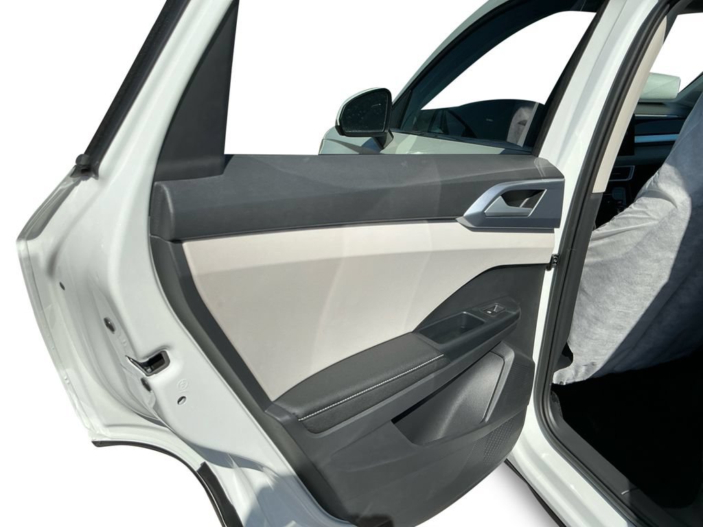 New 2026 Volkswagen Taos SE AWD/4WD image 22