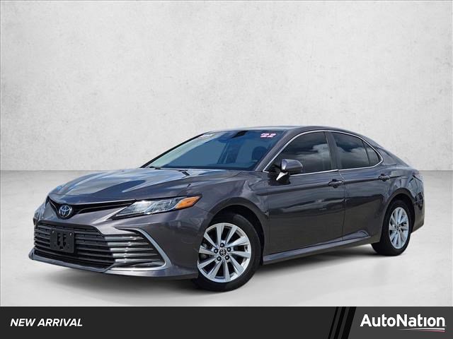 Used 2022 Toyota Camry LE video 1