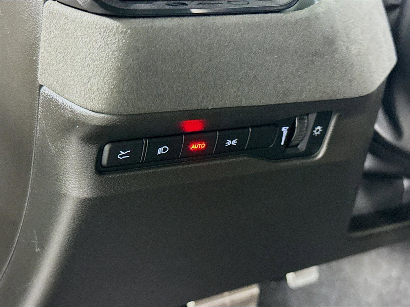 Used 2024 Dodge Charger Scat Pack w/ Plus Group image 6