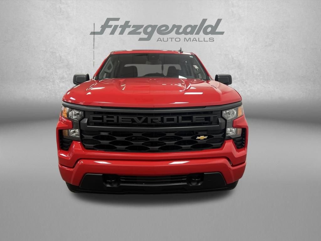 Used 2025 Chevrolet Silverado 1500 Custom image 8