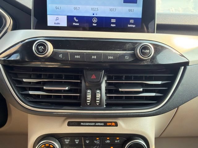 Used 2020 Ford Escape SEL FWD image 33