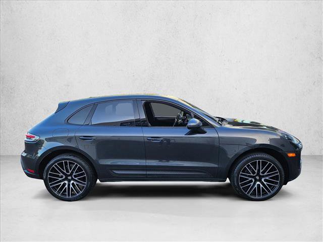 Used 2023 Porsche Macan Turbo image 4