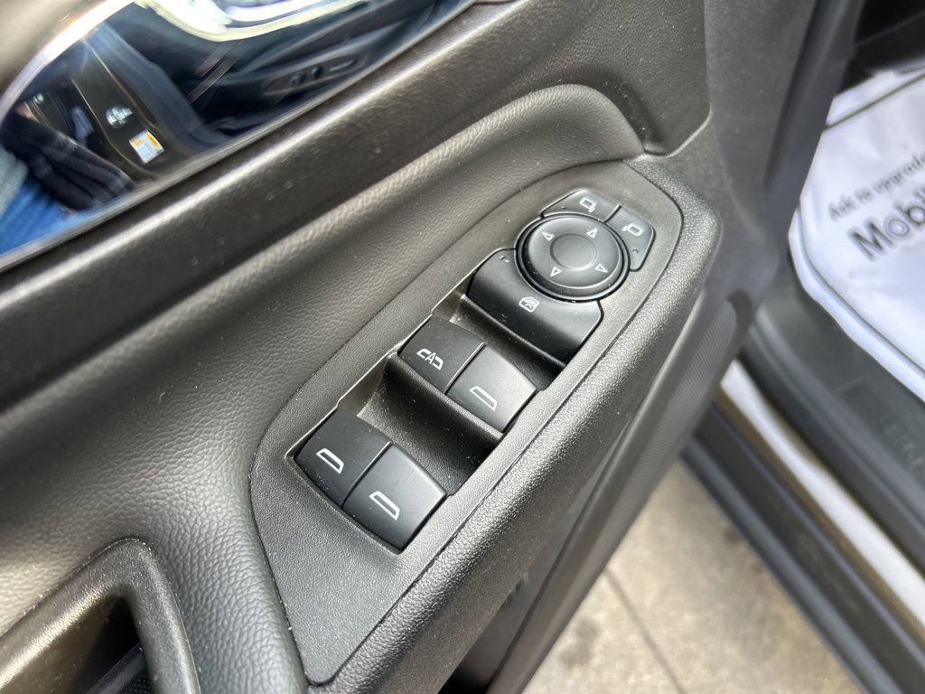 Used 2024 Chevrolet Equinox LT image 22