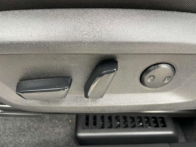 Certified 2023 Nissan Rogue SV image 15