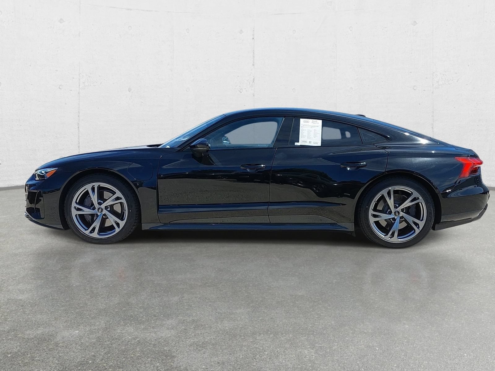 Used 2024 Audi e-tron GT Premium Plus w/ Executive Package AWD/4WD image 8