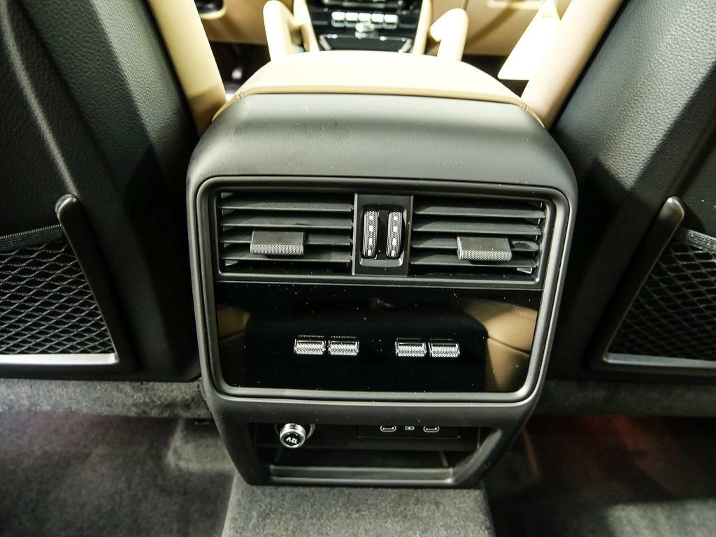 New 2026 Porsche Cayenne S image 21