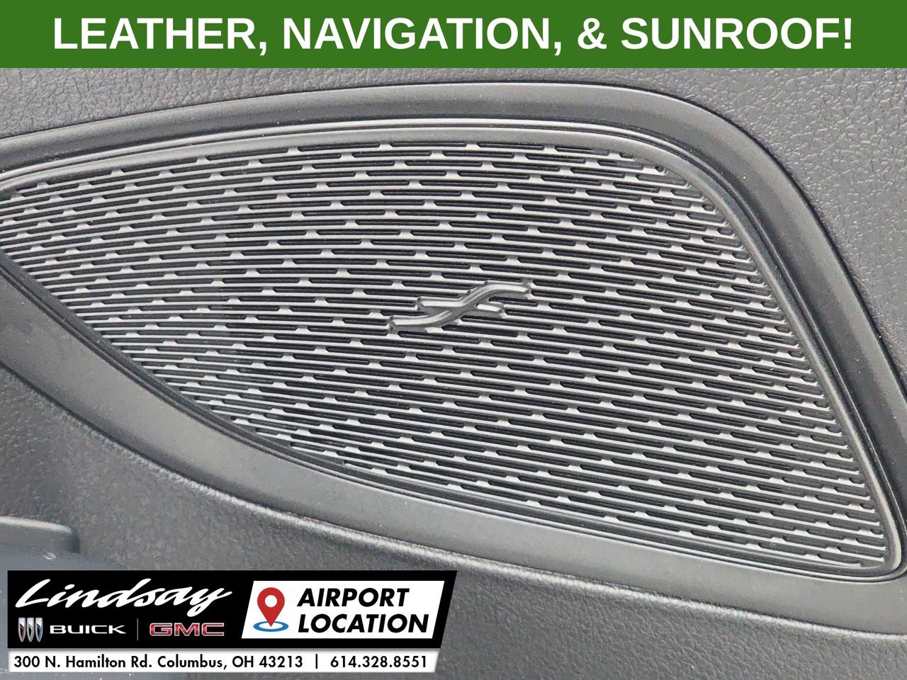 Used 2025 Mercedes-Benz C 300 4MATIC Sedan image 24