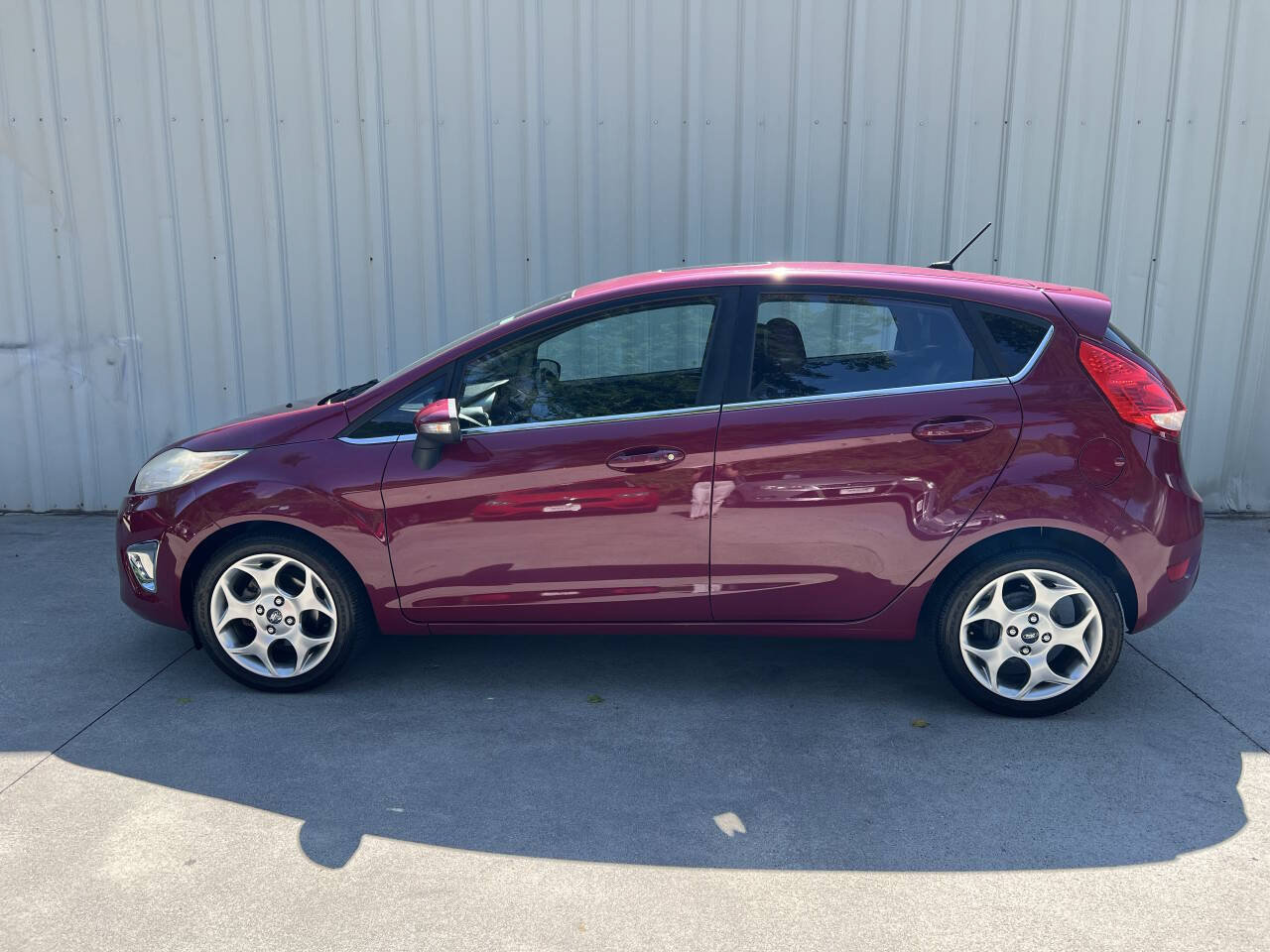Used 2011 Ford Fiesta SES w/ 301A Rapid Spec Order Code FWD image 7