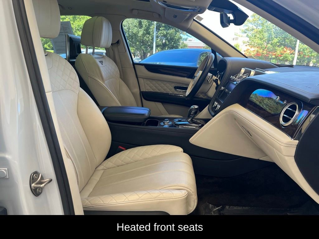 Used 2017 Bentley Bentayga AWD/4WD image 12