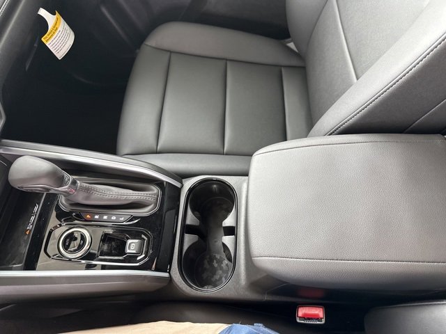 New 2025 Chevrolet Colorado LT w/ LT Convenience Package image 21