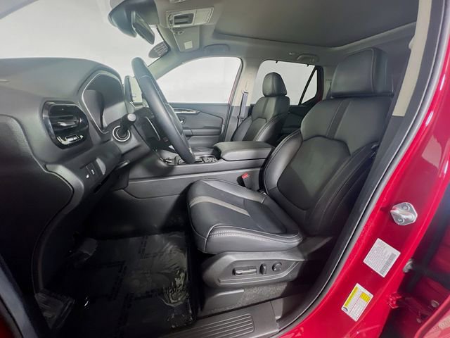 Certified 2025 Honda Pilot Touring image 10