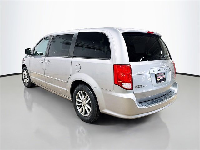 Used 2016 Dodge Grand Caravan SE image 9